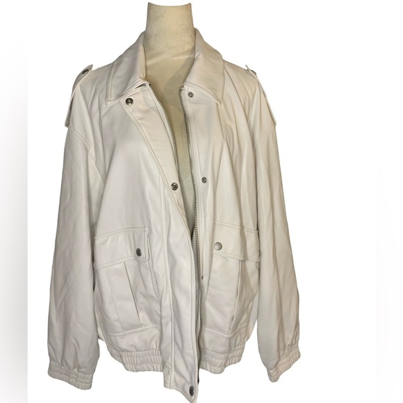 levis faux leather dad bomber jacket in oyster-NWT - Picture 2 of 10